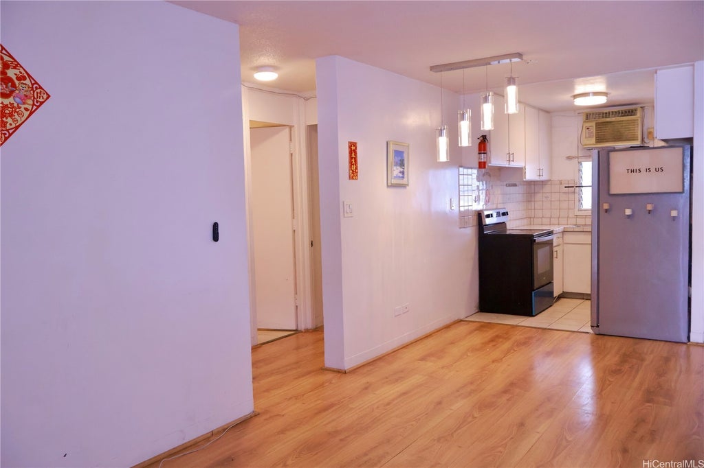 (unit #302) 922 Kapahulu Avenue, Honolulu