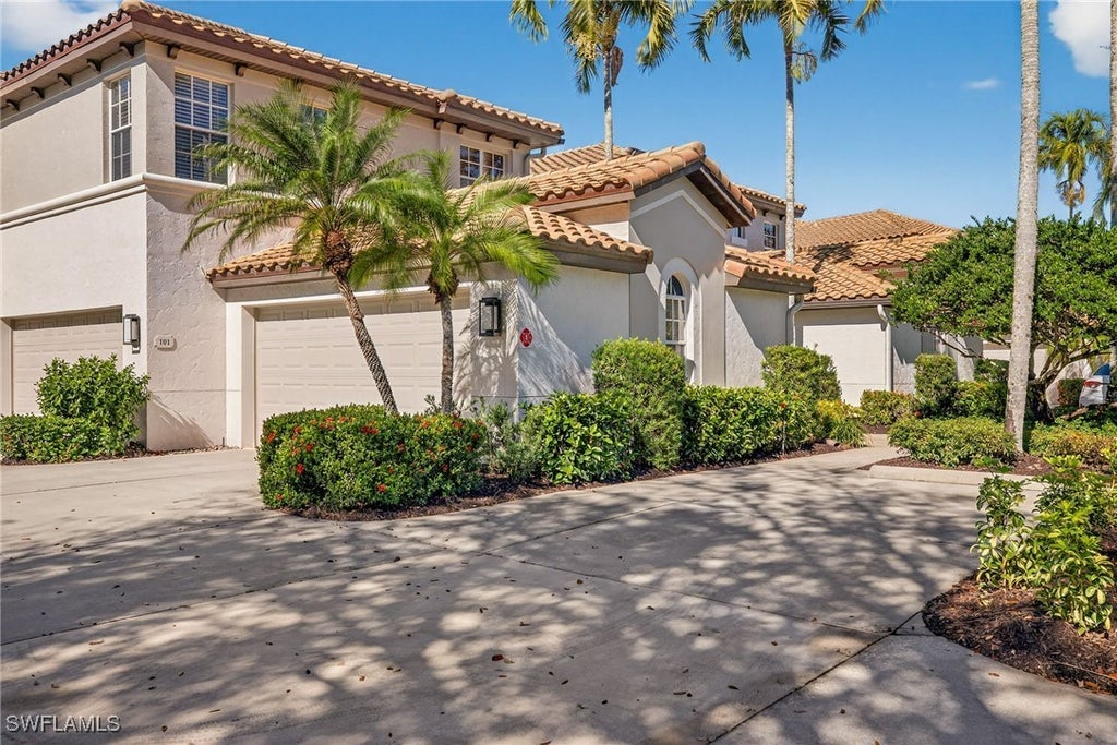 21430 Pelican Sound Dr 201, Estero