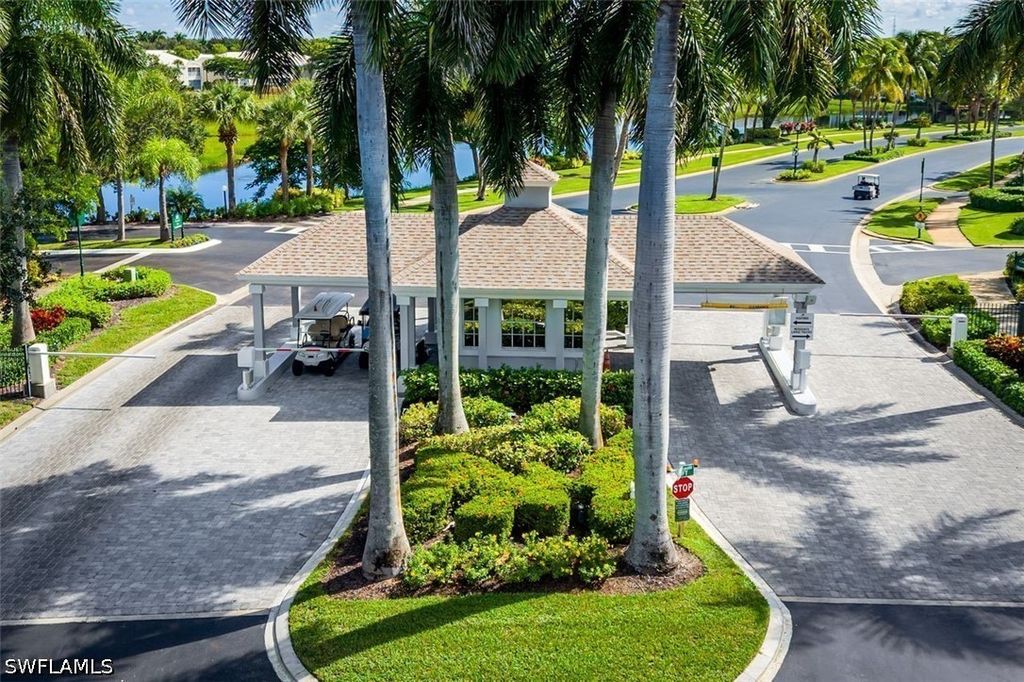 1380 Sweetwater Cv 102, Naples