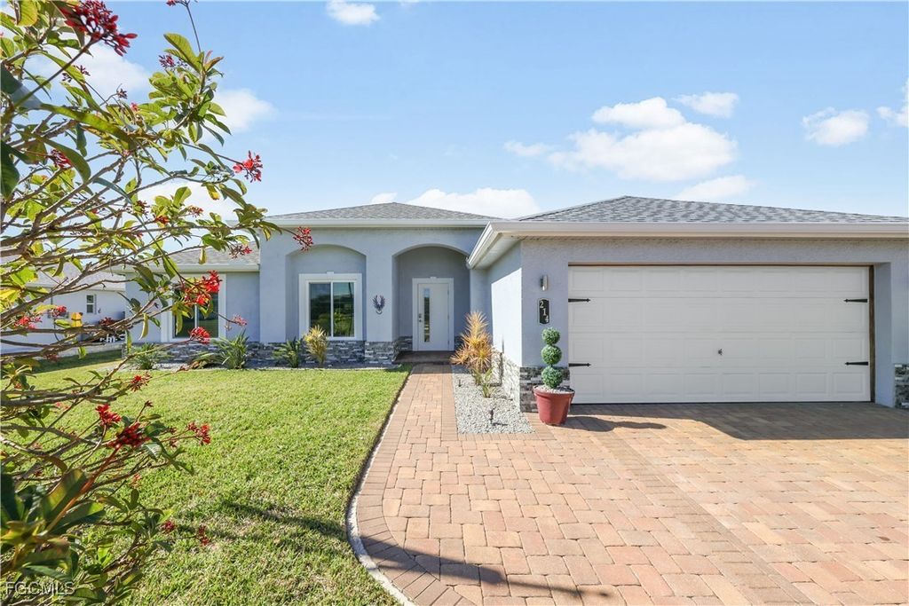 214 Nw 25th Ave, CAPE CORAL