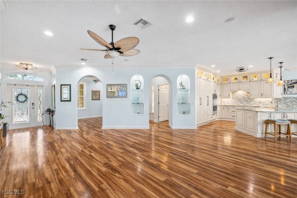 20630 Dennisport Ln, NORTH FORT MYERS