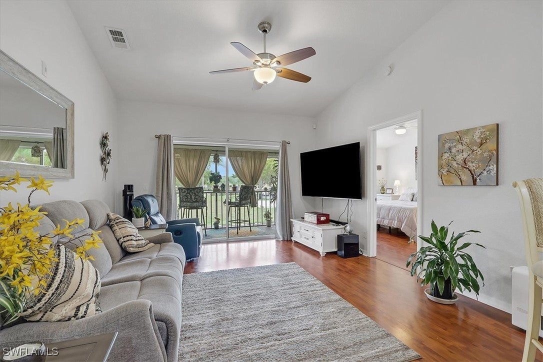 Photo of Listing #226002197