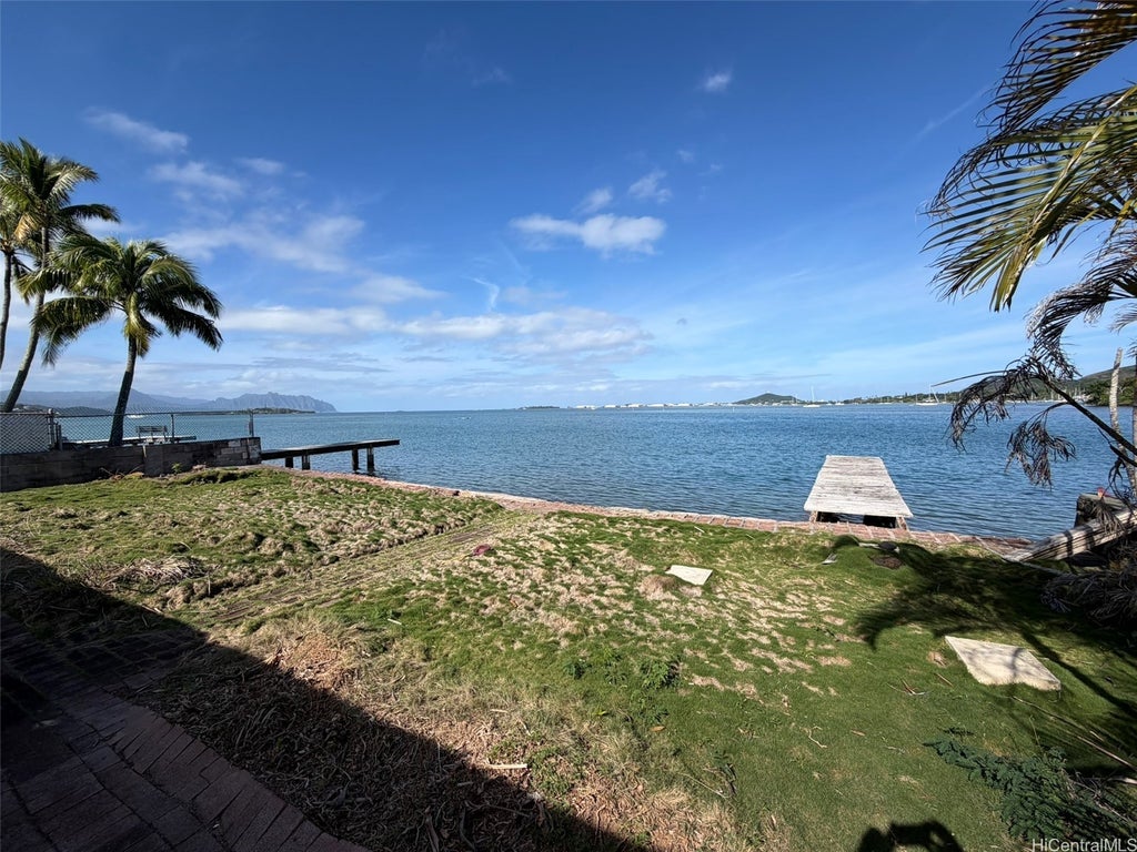 44-227 Mikiola Drive, Kaneohe