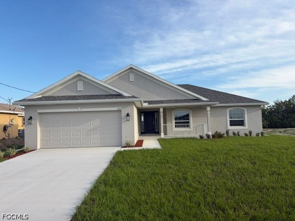 226 Ne 15th Ter, CAPE CORAL