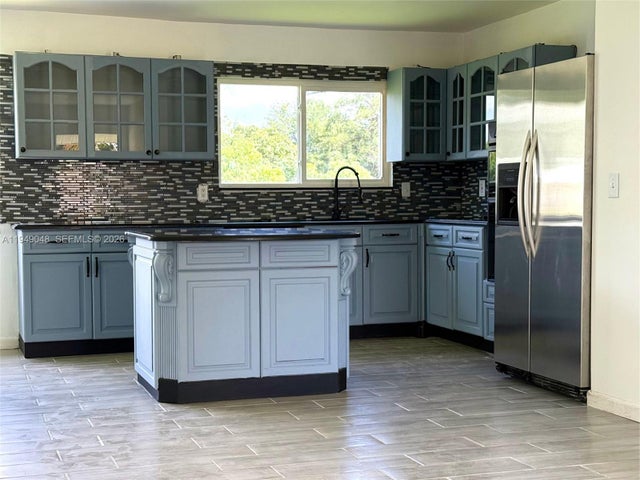 Photo of Listing #A11949048