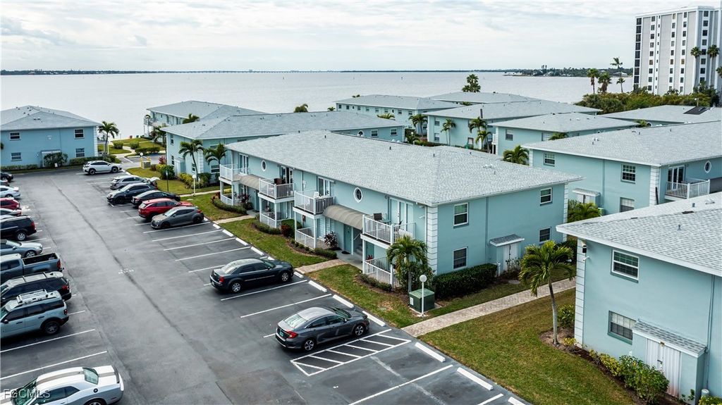 3324 N Key Dr 8, NORTH FORT MYERS