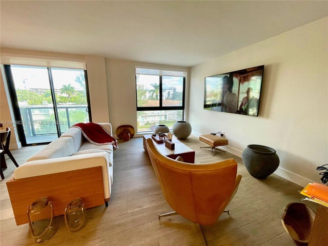 2 of 24 - 9800 W Bay Harbor Dr 404, Bay Harbor Islands, FL