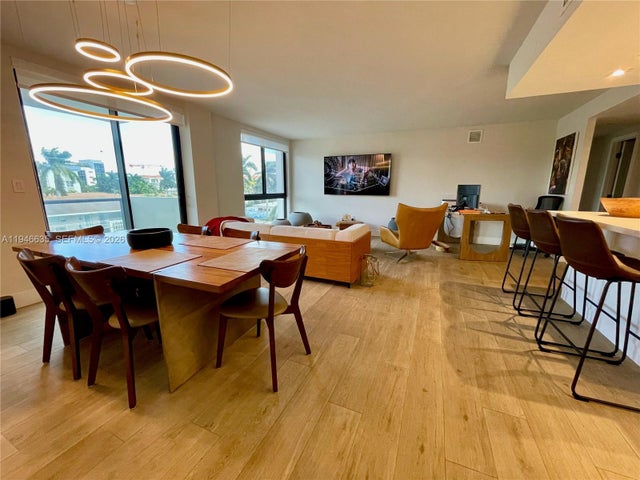 5 of 24 - 9800 W Bay Harbor Dr 404, Bay Harbor Islands, FL