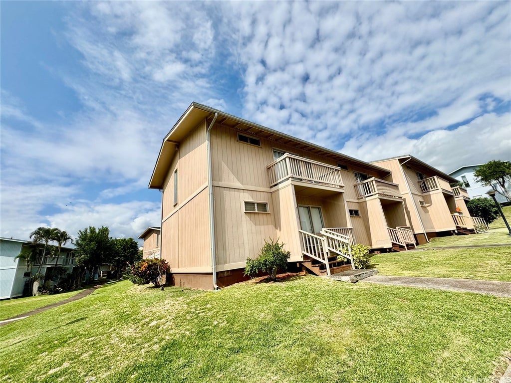 (unit #76) 98-889 Kaonohi Street, Aiea