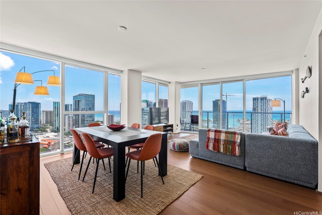 (unit #3505) 888 Kapiolani Boulevard, Honolulu