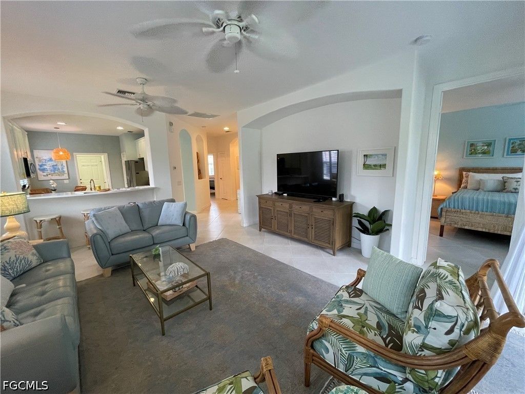 10640 Camarelle Cir, Fort Myers