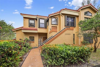 Photo of Listing #A11951093