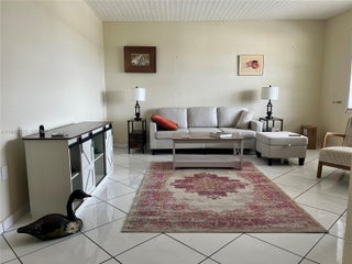 Photo of Listing #A11949323