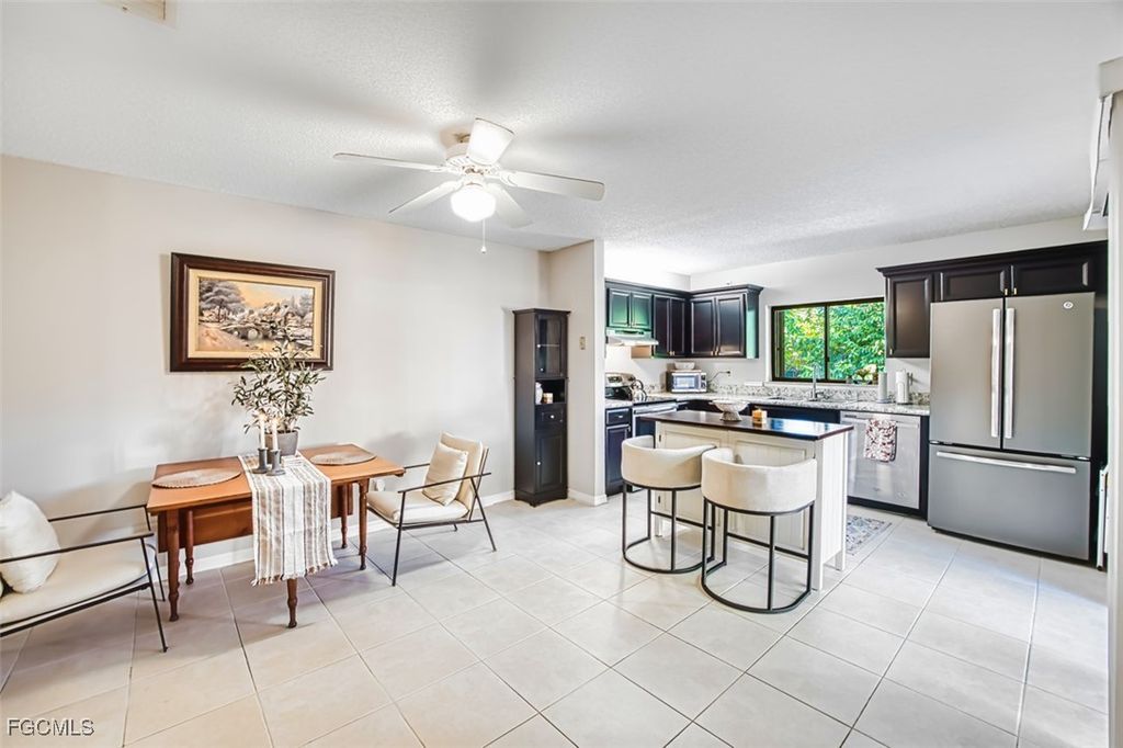 1444 Park Shore Cir 3, FORT MYERS