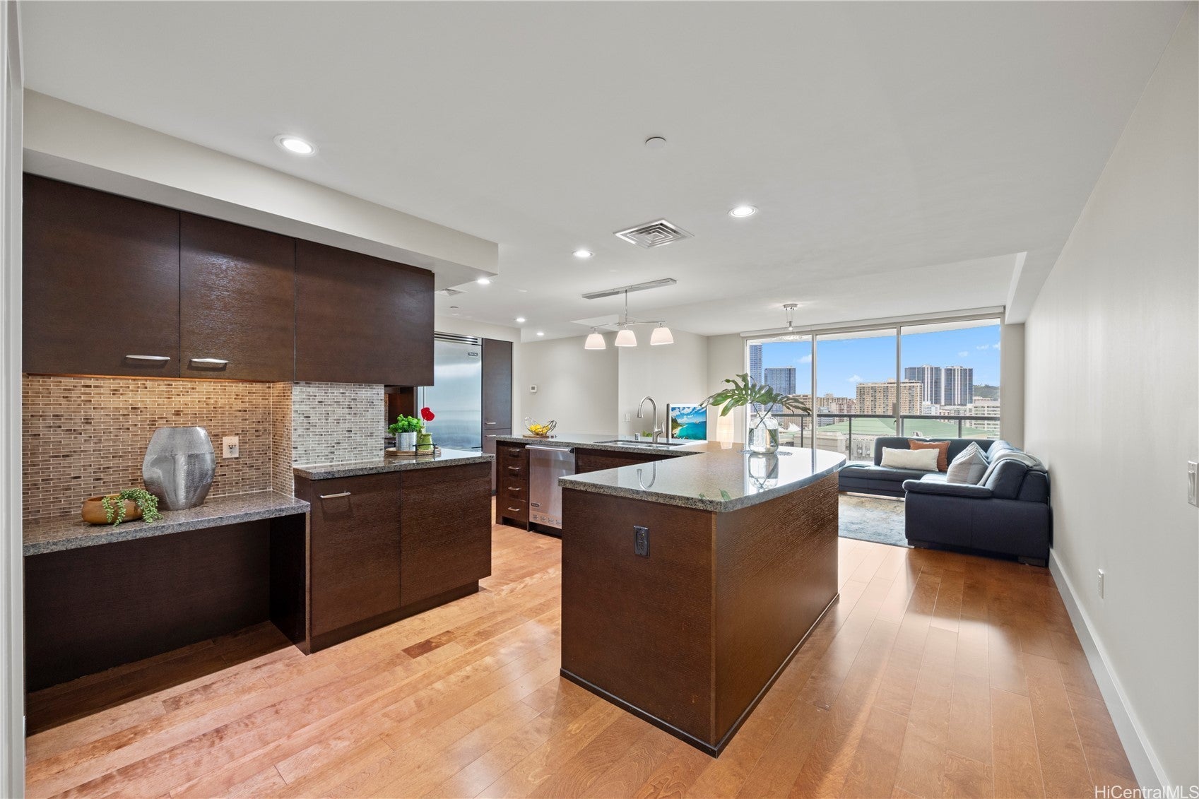 Photo of Listing #202601429