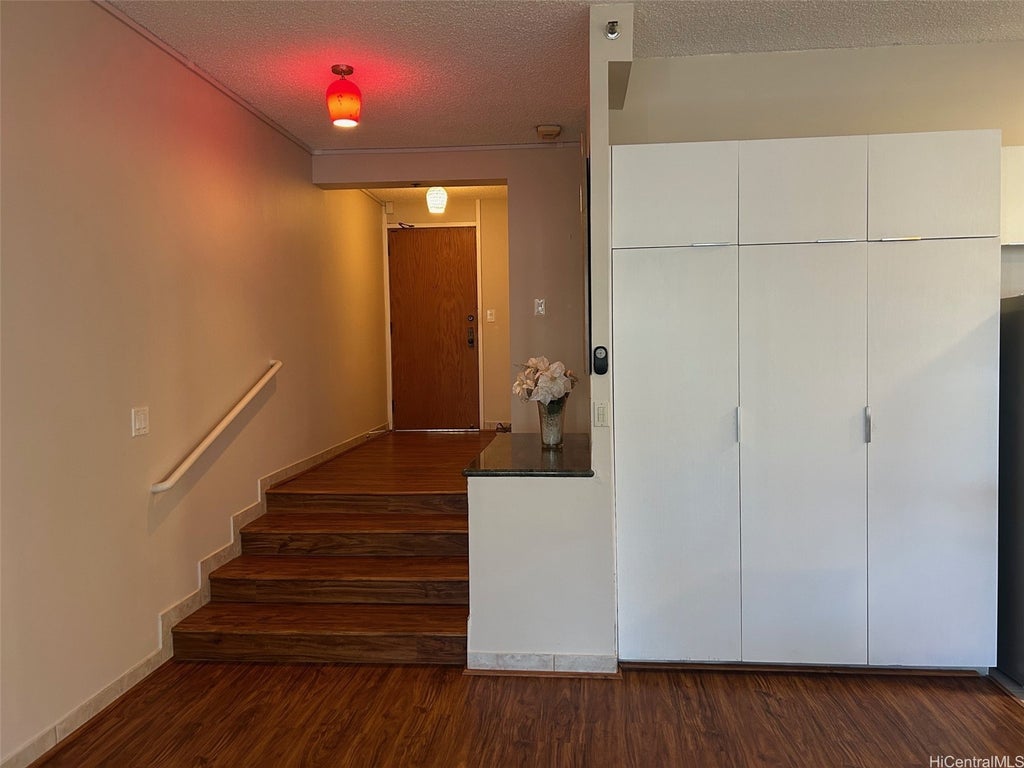 (unit #1124) 1088 Bishop Street, Honolulu