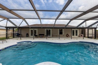 Photo of Listing #A11953204