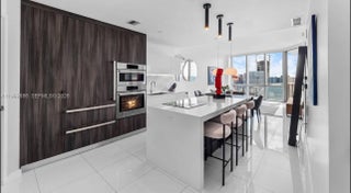 Photo of Listing #A11952686