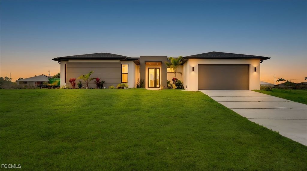 1506 Ne 21st Ave, Cape Coral