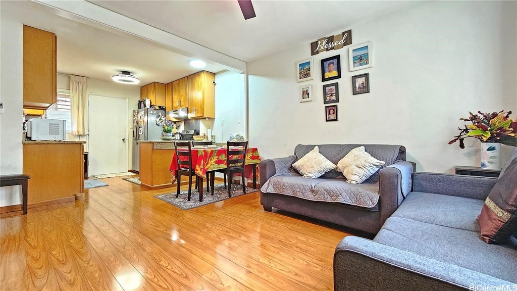 (unit #98) 98-1395 Hinu Place, Pearl City