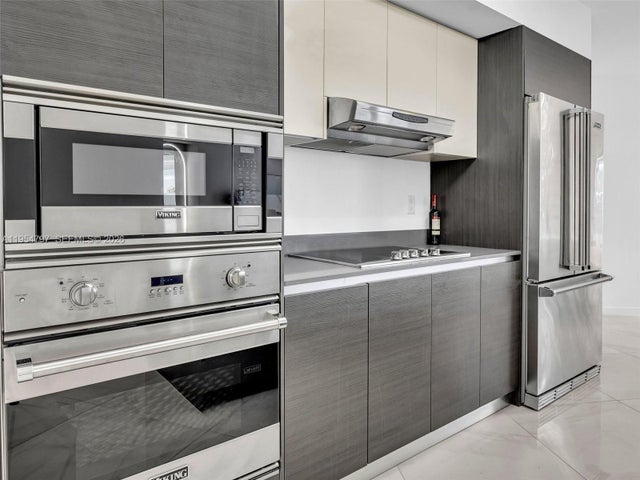 5 of 42 - 9821 E Bay Harbor Dr 302, Bay Harbor Islands, FL