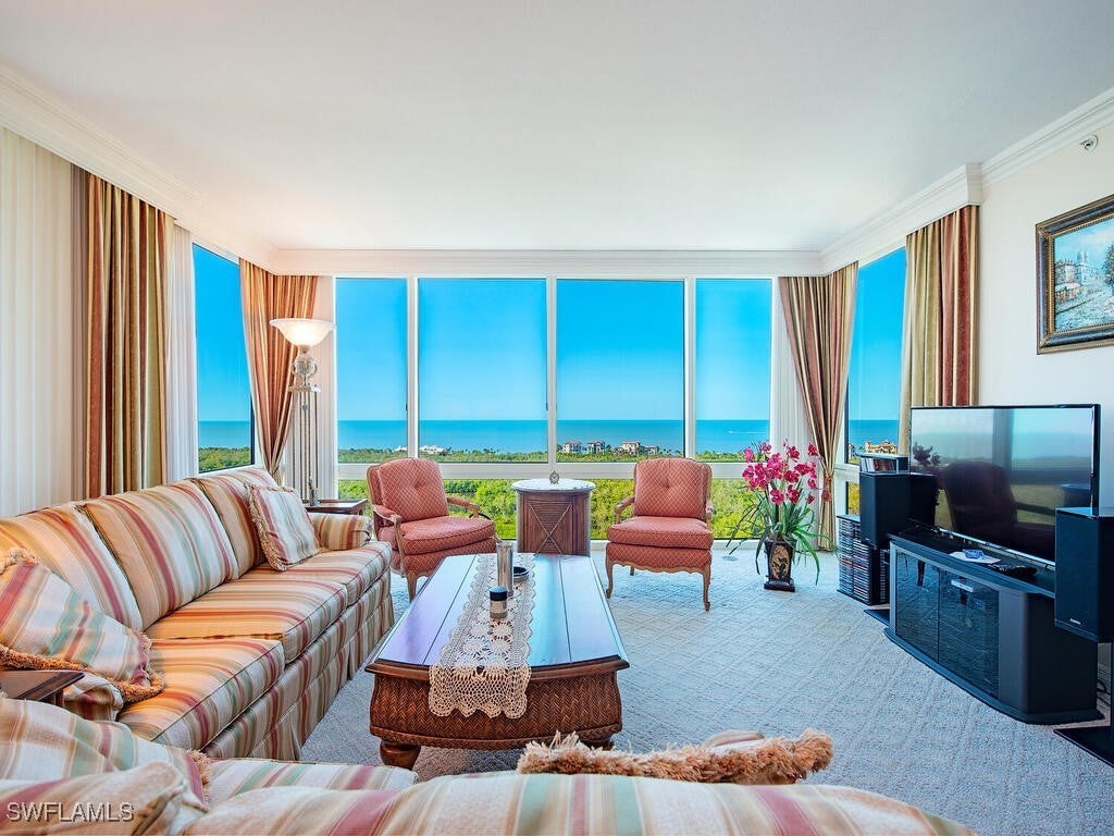 Photo of Listing #226003823