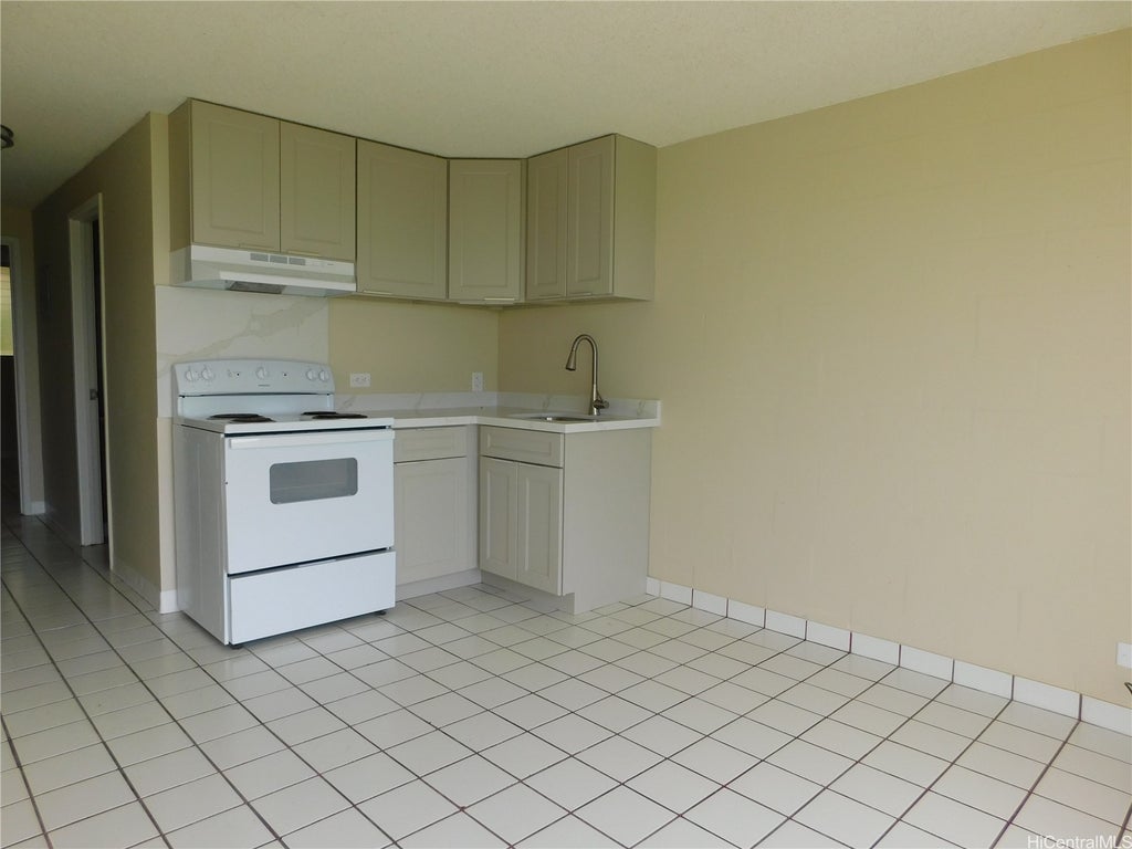 (unit #a110) 85-175 Farrington Highway, Waianae