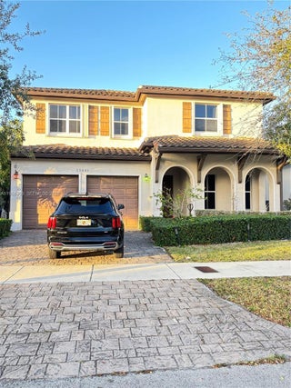 Photo of Listing #A11956339