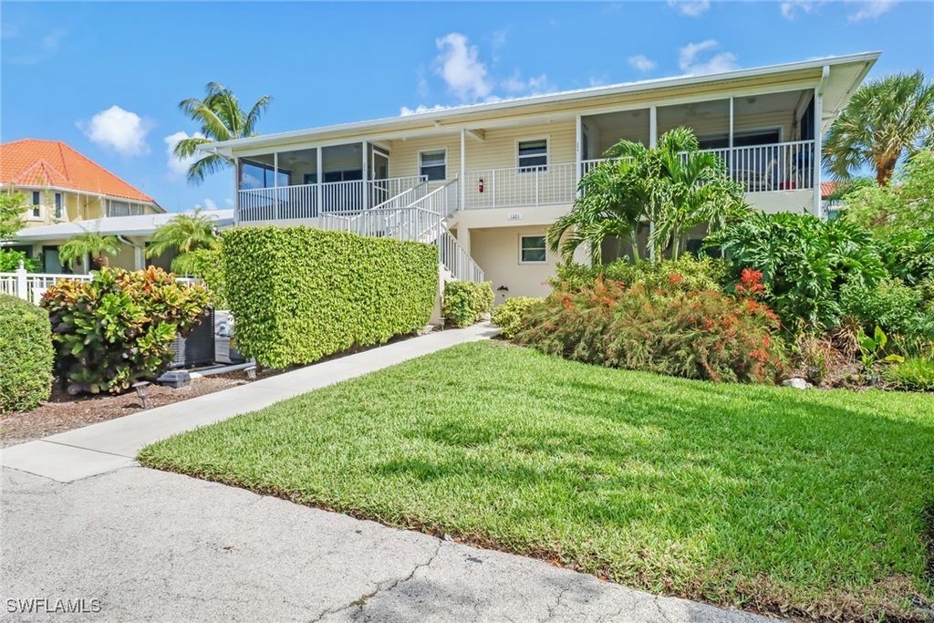 1351 Curlew Ave 104, NAPLES