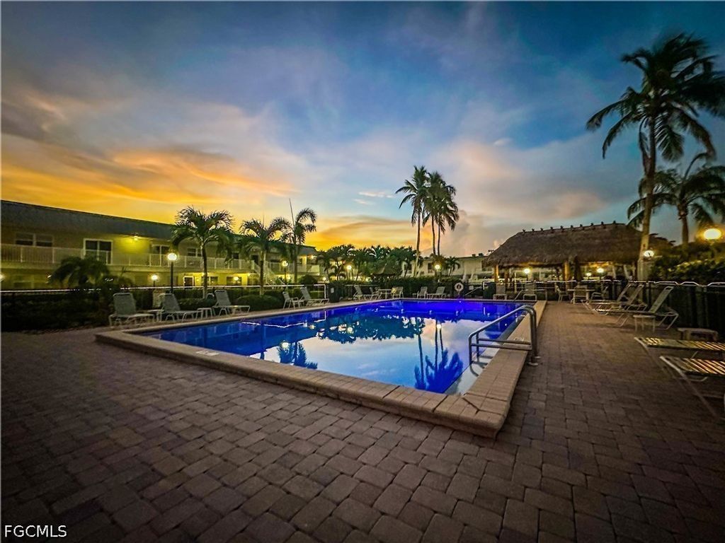6777 Winkler Rd A 236, Fort Myers
