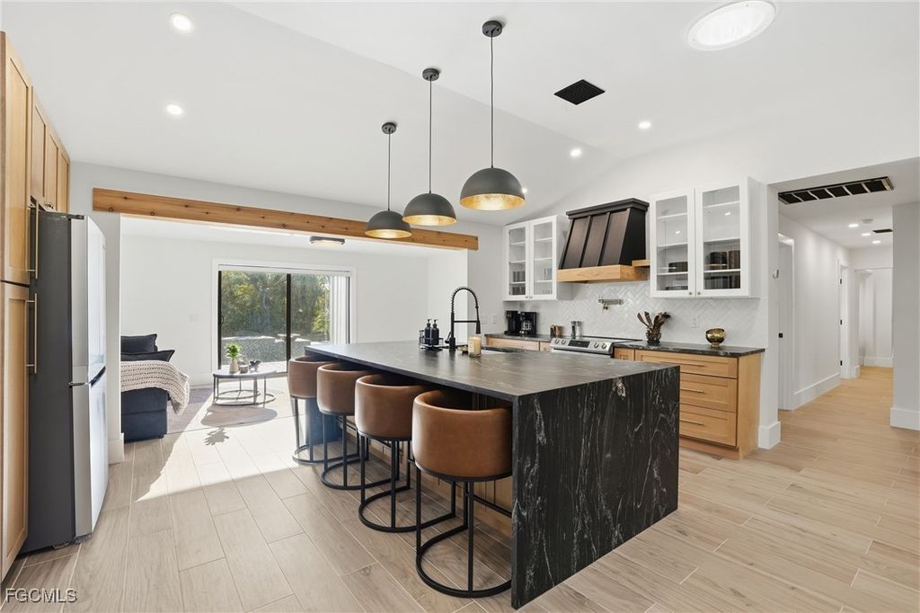 7161 Shannon Blvd, FORT MYERS