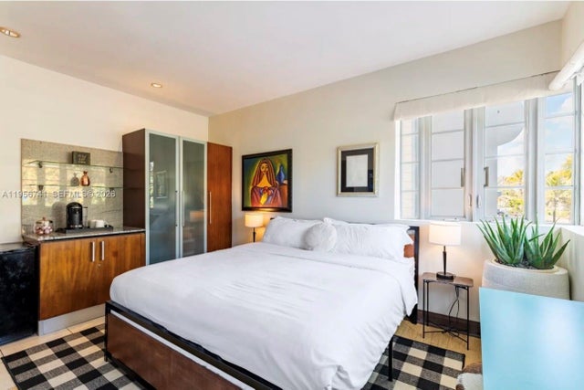 1036 Ocean Dr B201, Miami Beach