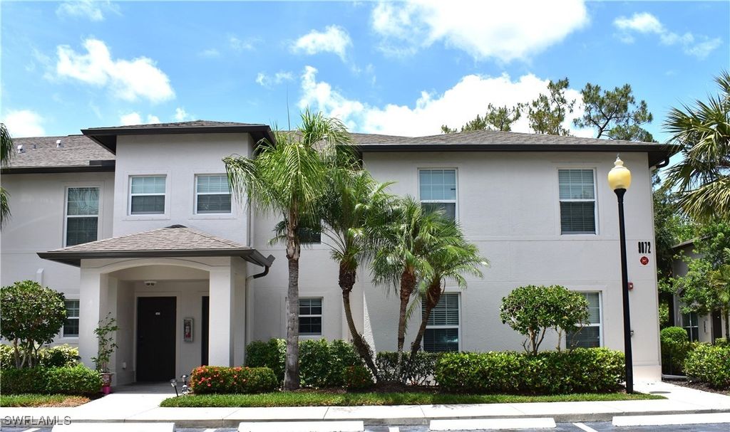9072 Gervais Cir 306, Naples