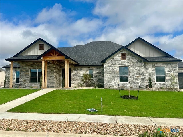 1713 Kellan Drive, Salado