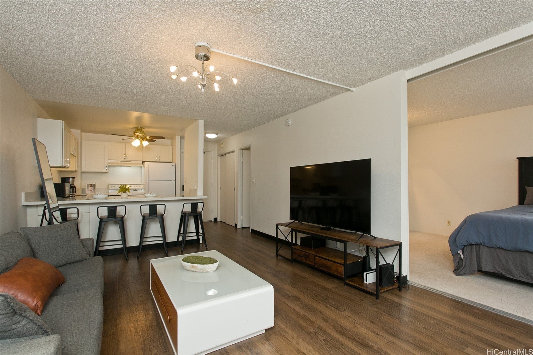 Photo of Listing #202602105