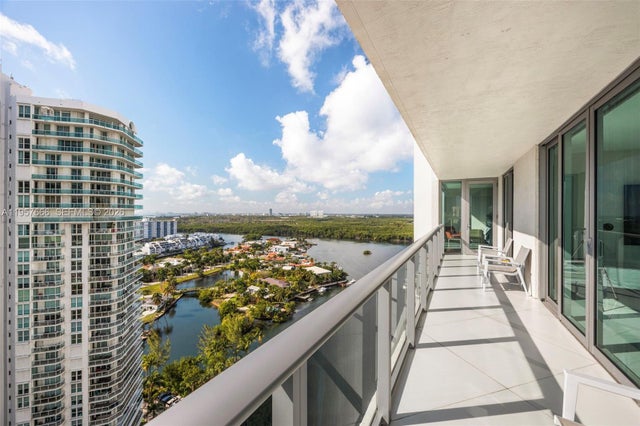 300 Sunny Isles Blvd 4-2202, Sunny Isles Beach