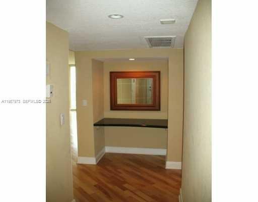 5 of 5 - 19390 Collins Ave 1220, Sunny Isles Beach, FL