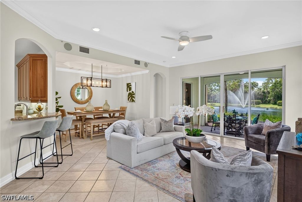 2621 Estrella Ct 1601, Naples