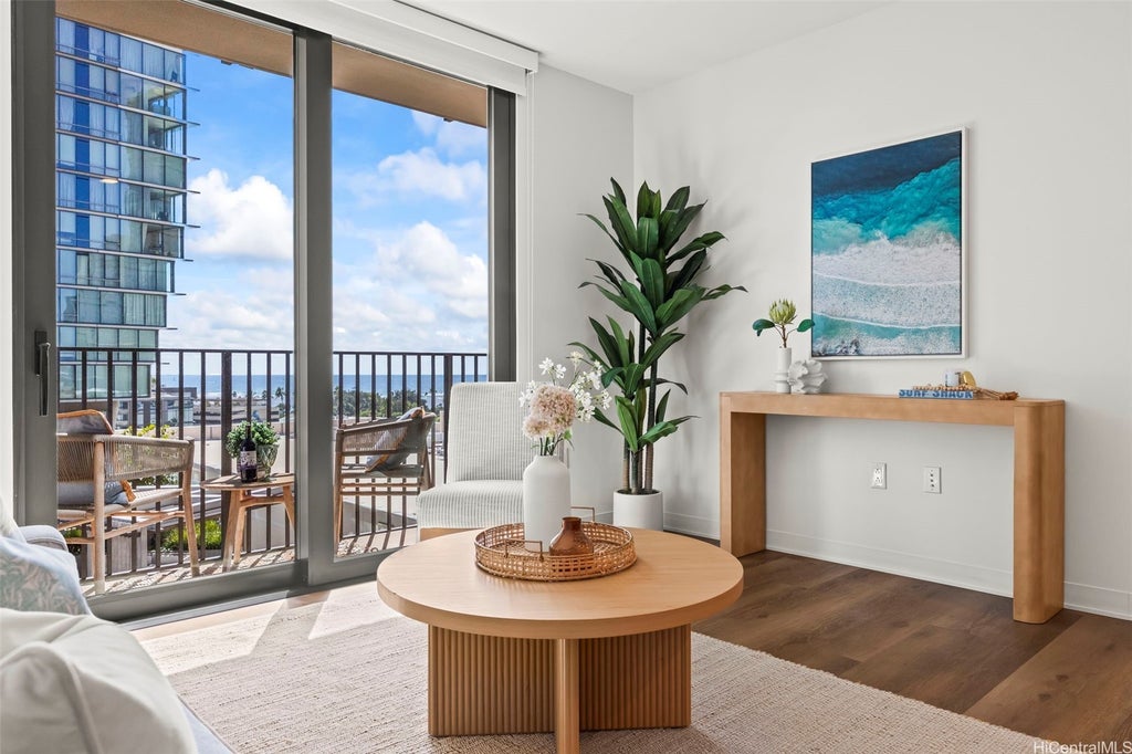 (unit #1004) 987 Queen Street, Honolulu