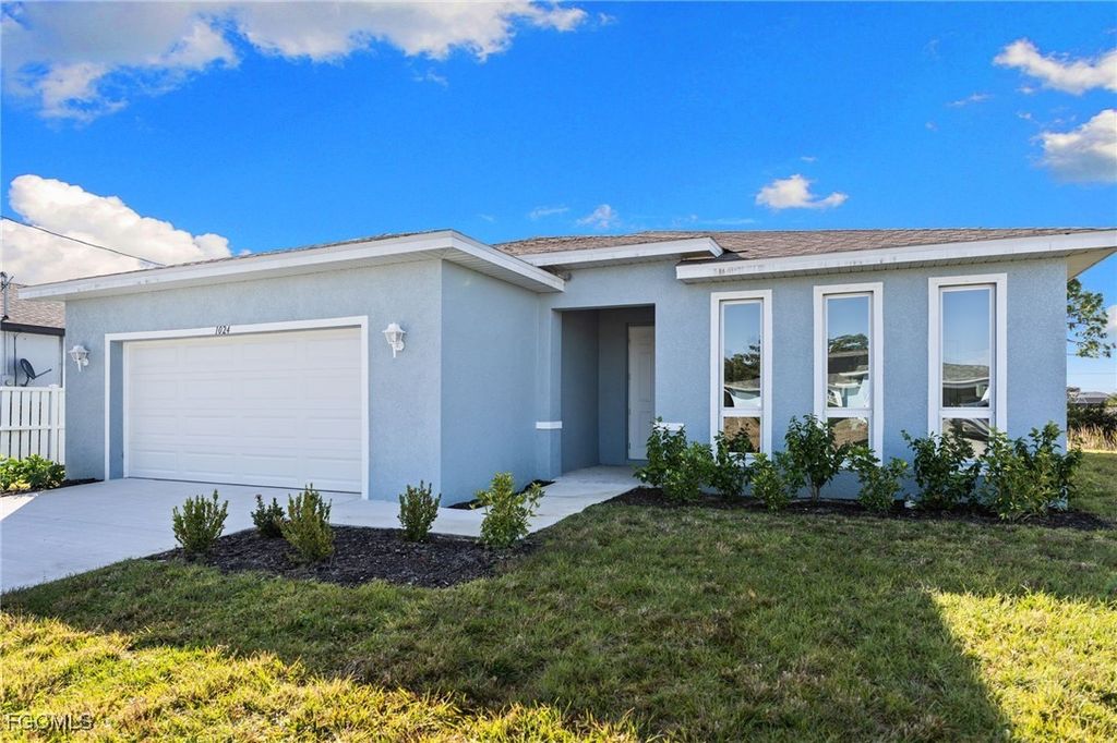 1024 Sw 1st St, CAPE CORAL