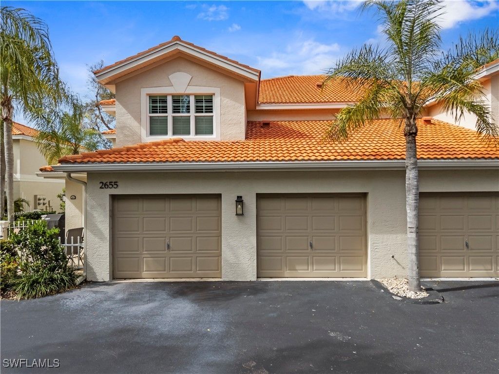 2655 Magnolia Park Ln 101, Naples