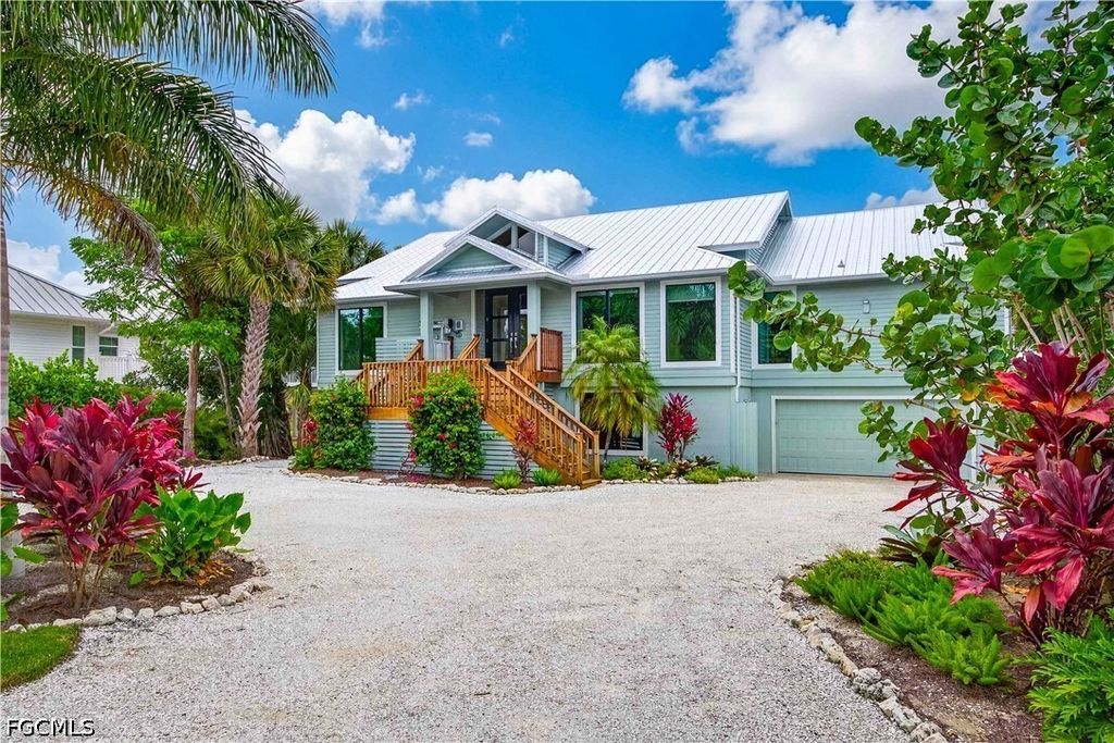 4960 Joewood Dr, SANIBEL