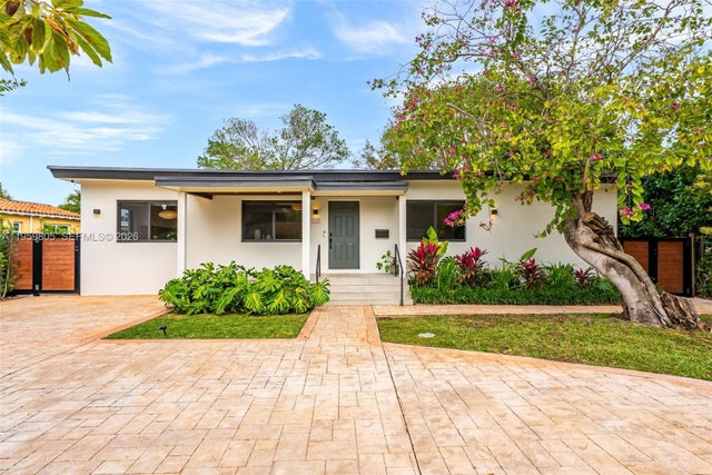 349 Ne 117th St, Miami