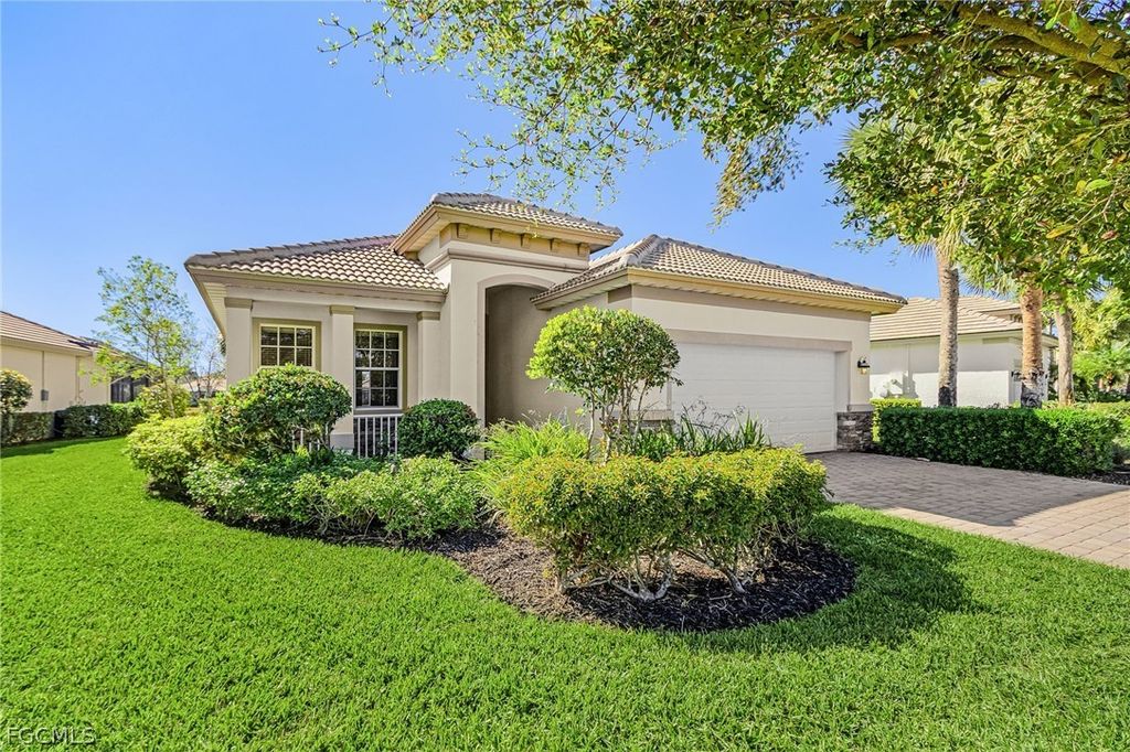 3811 Lakeview Isle Ct, FORT MYERS
