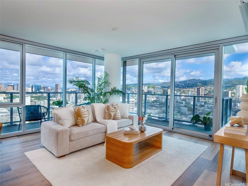 (unit #2718) 1515 Liona Street, Honolulu