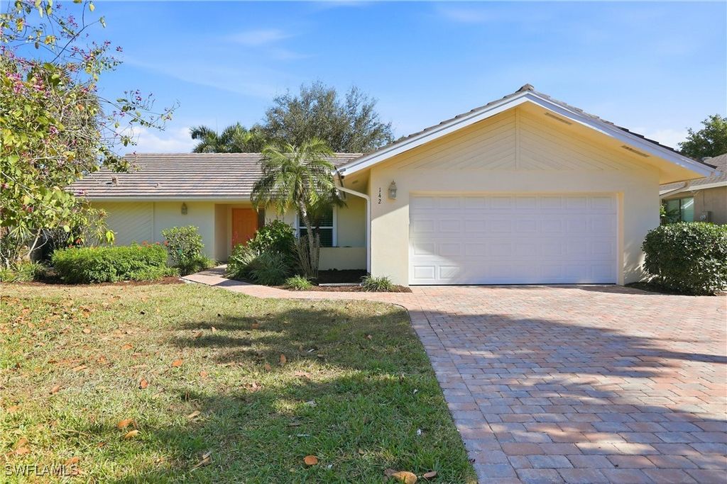 142 Old Tamiami Trl, NAPLES
