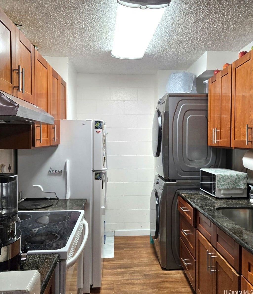 (unit #401) 1260 Richard Lane, Honolulu