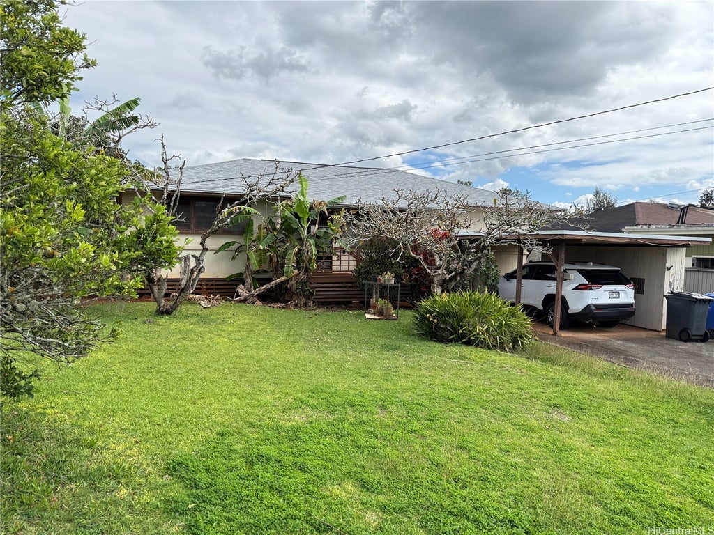 110 Plum Street, Wahiawa