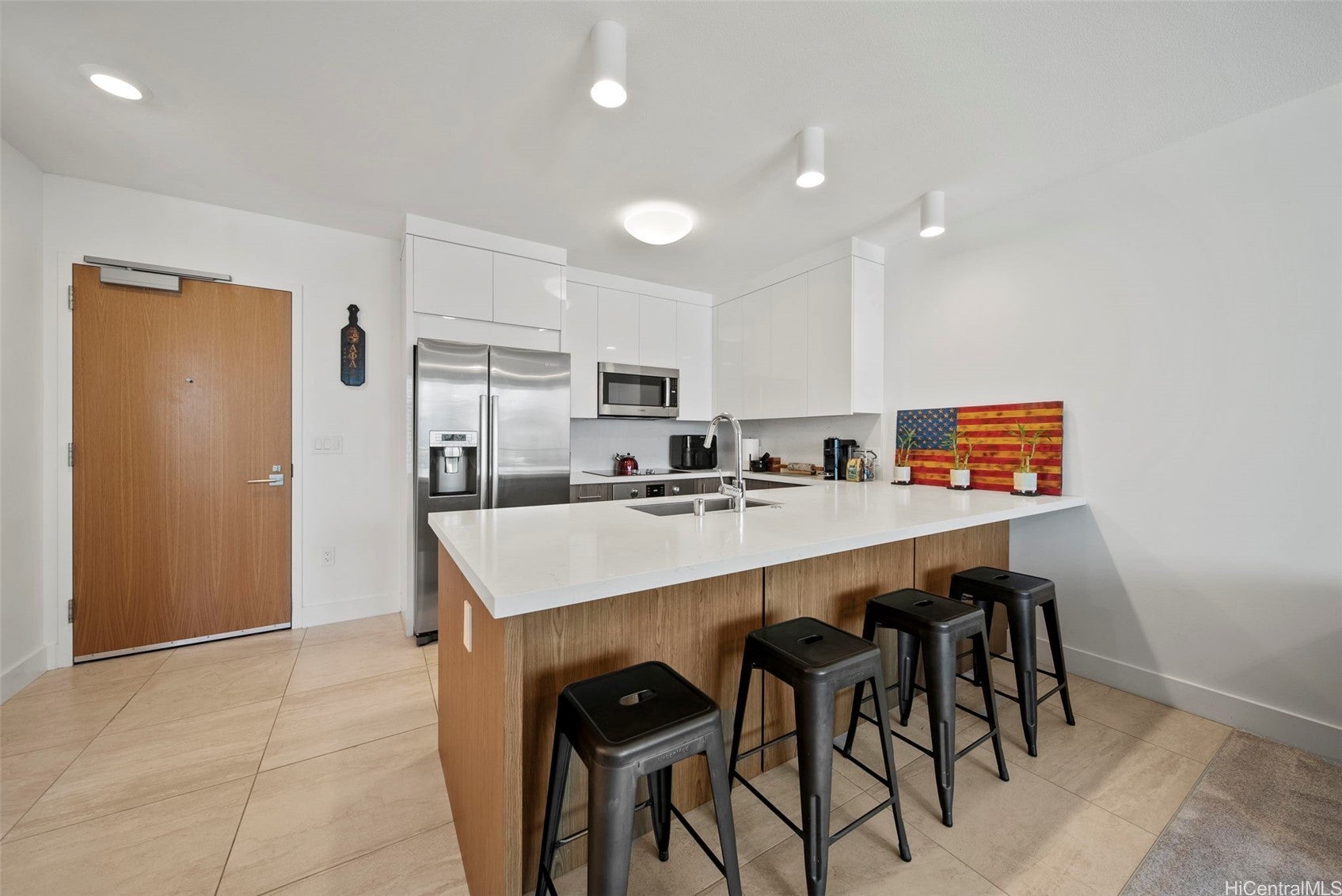 Photo of Listing #202603425