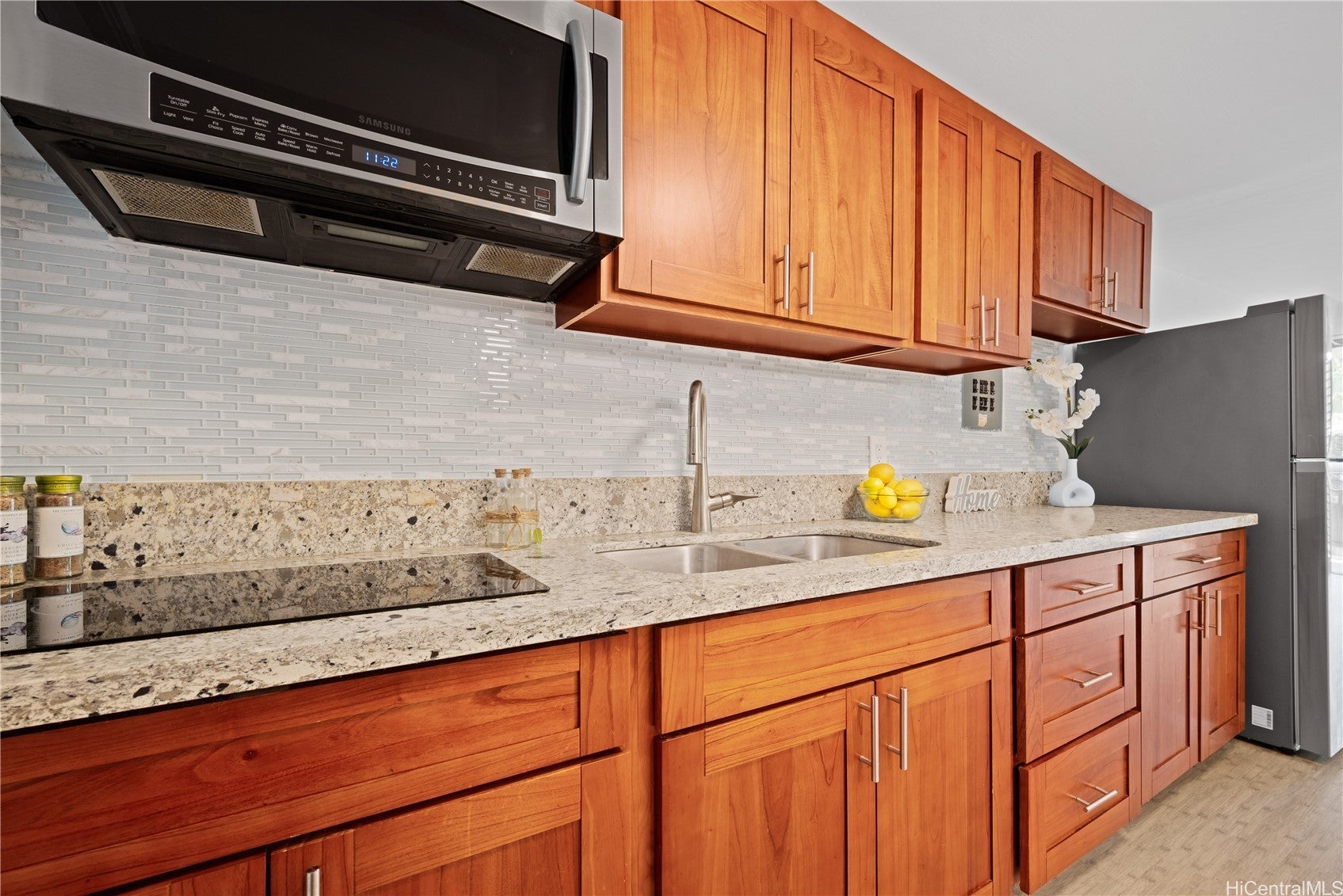 Photo of Listing #202603440